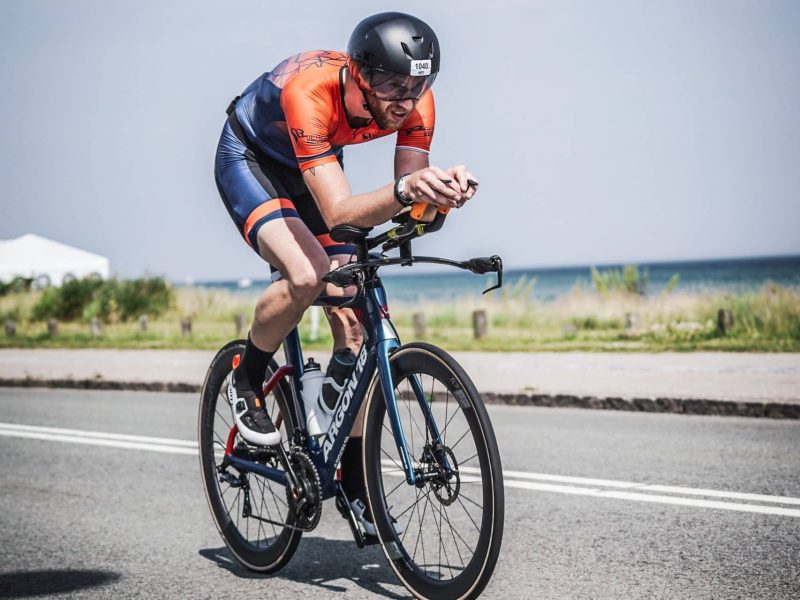 Aerodynamische Wielerkleding van TD Sportswear
