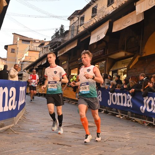 Laufshirts mit Namen für den Marathon bei TD bedrucken lassen Laufshirts mit Namen für den Marathon bei TD bedrucken lassen