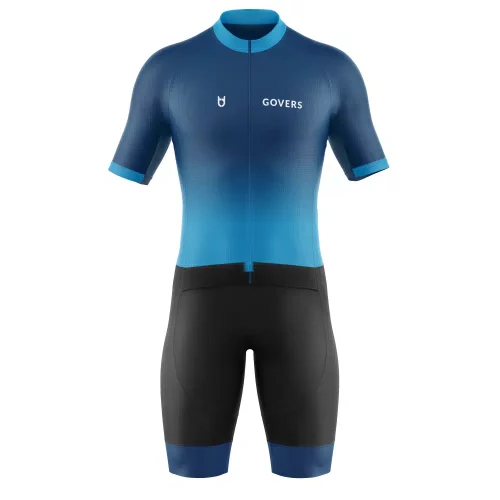 Triathlon clothing design with Govers’ dark and light blue gradient Triathlon clothing design with Govers’ dark and light blue gradient